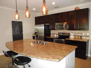 2413 Eagle Vista Ct in Fleming Island, FL - Building Photo - Building Photo