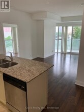 50 Absolute Ave in Mississauga, ON - Building Photo - Building Photo