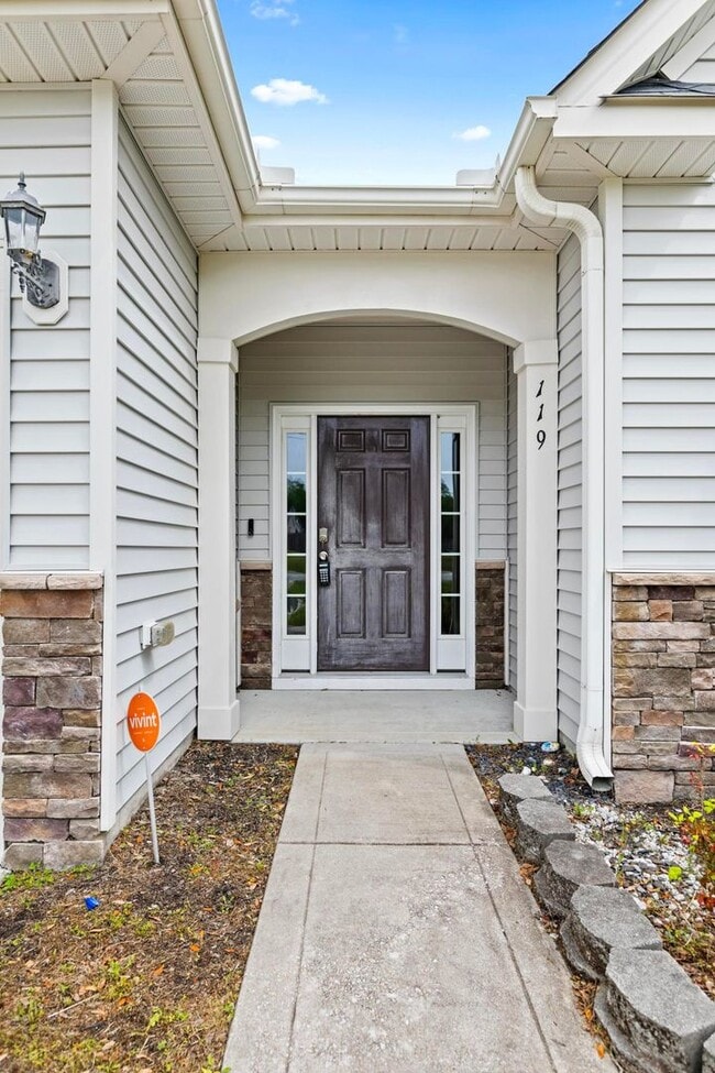 119 Moss Creek Dr in Jacksonville, NC - Building Photo - Building Photo