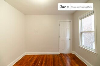 Private bedroom in 4 bed/1 bath Home in Boston, MA - Foto de edificio - Building Photo