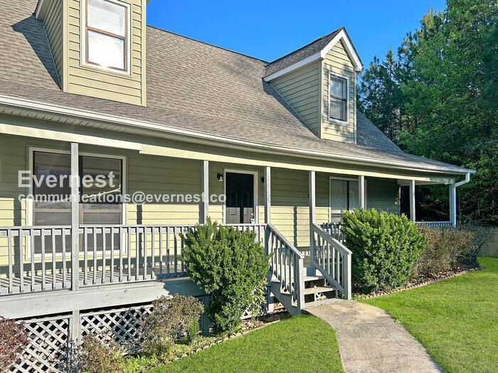 2904 Pinetree St in Moody, AL - Building Photo