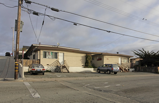 1103 Sonoma Ave in Seaside, CA - Building Photo - Building Photo