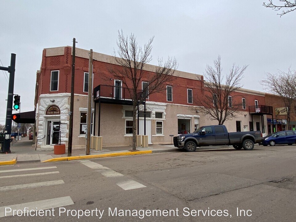 100 E Main St-Unit -Unit D in Florence, CO - Building Photo