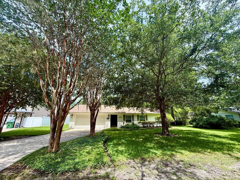 821 Gamewell Ave in Maitland, FL - Building Photo