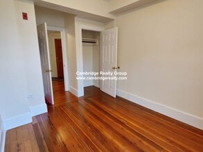844 Massachusetts Ave, Unit 43B in Cambridge, MA - Building Photo - Building Photo
