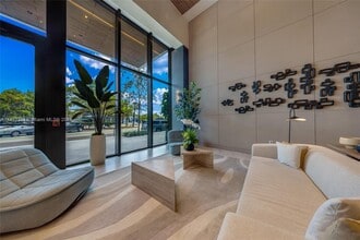 580 72nd St in Miami Beach, FL - Building Photo - Building Photo