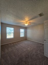 1032 Mockingbird Ln in Clovis, NM - Building Photo - Building Photo