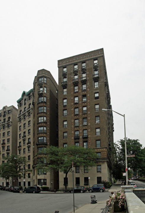 VauxHall in New York, NY - Foto de edificio