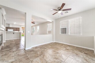 2938 Sapphire Shores St in Las Vegas, NV - Building Photo - Building Photo