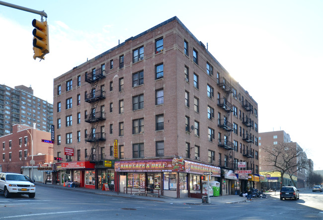 1292 Washington Ave in Bronx, NY - Foto de edificio - Building Photo