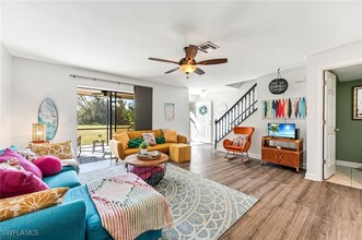 17017 Golfside Cir in Ft. Myers, FL - Building Photo - Building Photo