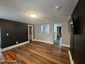 15 Ten Broeck St in Albany, NY - Building Photo - Building Photo