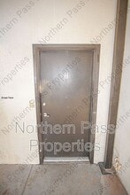 1061 Ranger Trail in El Paso, TX - Building Photo - Building Photo