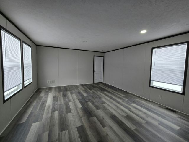 415 Romeo Dr in Lakeville, MN - Building Photo - Building Photo