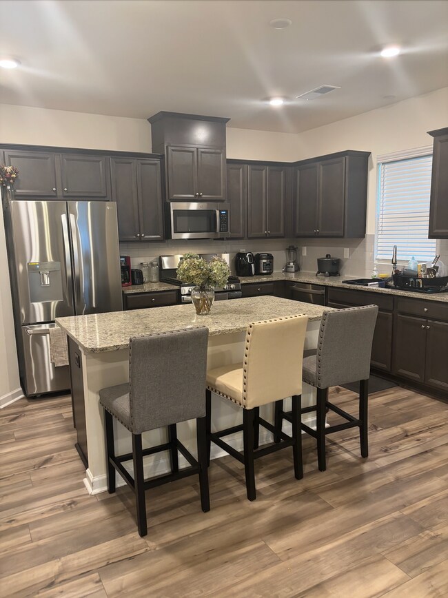 property at 2785 Yeager Dr NW