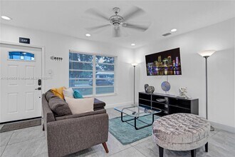 1165 SW 4th Terrace in Pompano Beach, FL - Building Photo - Building Photo