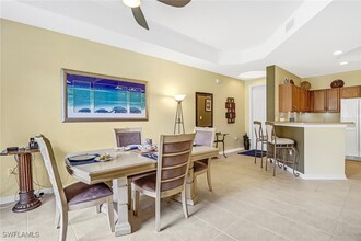 9810 Healthpark Cir in Ft. Myers, FL - Building Photo - Building Photo