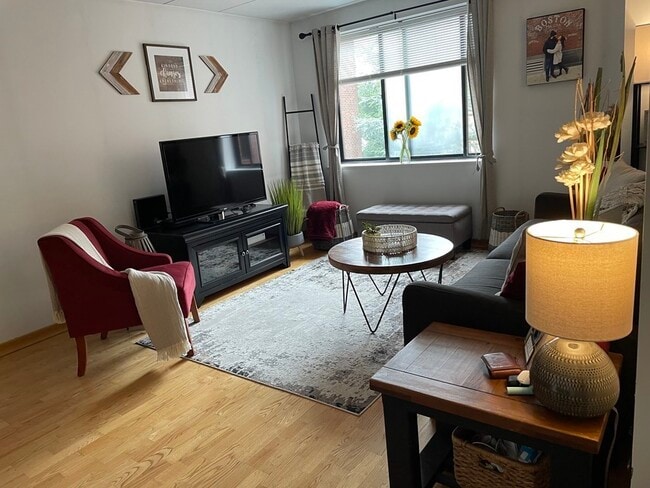 property at 1933 Commonwealth Ave