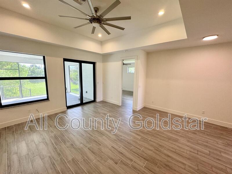 3924 San Rocco Dr in Punta Gorda, FL - Building Photo