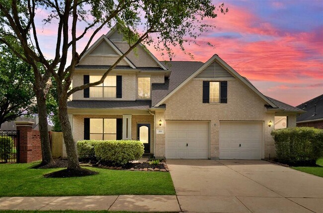 property at 3911 Fallsbrook Ct