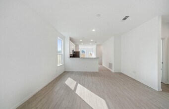 21618 Fox Gully Ln in Porter, TX - Foto de edificio - Building Photo