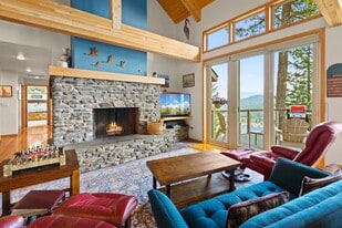 1188 Midas Dr in Sagle, ID - Building Photo