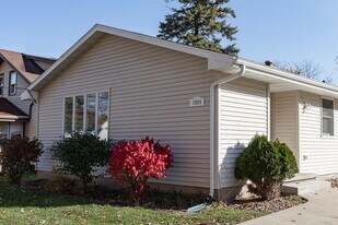 1824 S Jefferson St in Appleton, WI - Building Photo