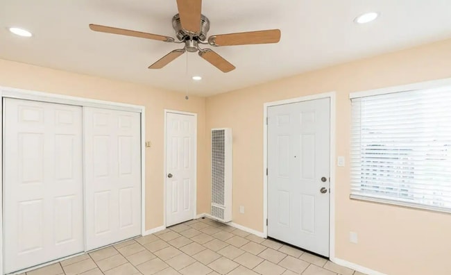 4213-42235 Winona Ave in San Diego, CA - Building Photo - Building Photo