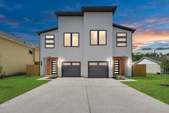 3110 Dawson Ln in Houston, TX - Building Photo - Building Photo