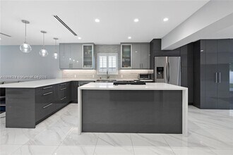 1239 Washington St in Hollywood, FL - Building Photo - Building Photo