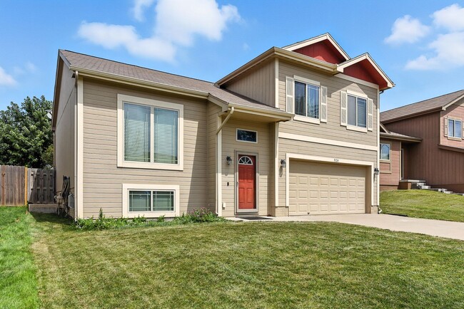 9124 Scott St in Omaha, NE - Building Photo - Building Photo