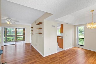 41 Hembury Ln in Palm Coast, FL - Building Photo - Building Photo