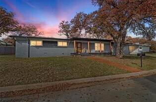 1201 NW 6th Ave in Mineral Wells, TX - Building Photo