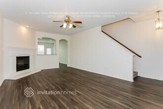 1213 Sweetwater Dr in Burleson, TX - Foto de edificio - Building Photo