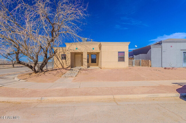 8860 Joe Kennedy Way in El Paso, TX - Building Photo - Building Photo