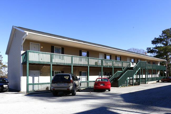 Indian Springs Apartments in Jackson, GA - Building Photo - Building Photo