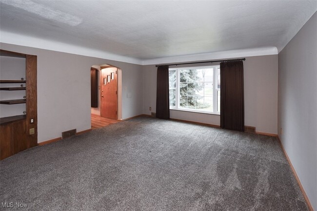 property at 21775 Hillsdale Ave