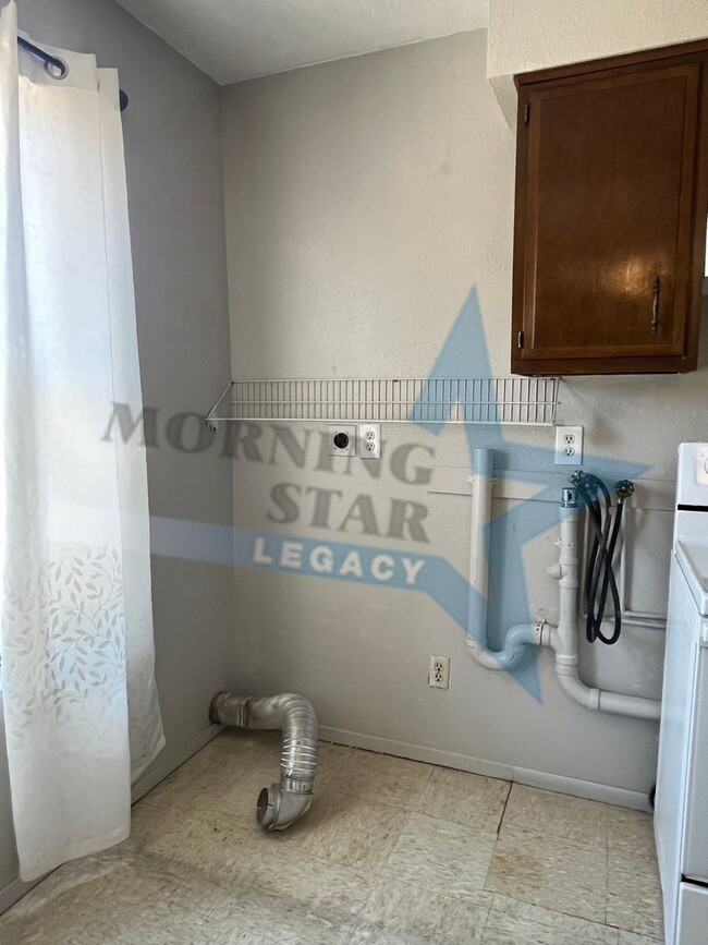 2325 College St-Unit -#3 in Las Cruces, NM - Building Photo - Building Photo