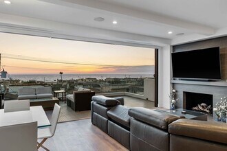 1737 Manhattan Ave in Hermosa Beach, CA - Building Photo - Building Photo
