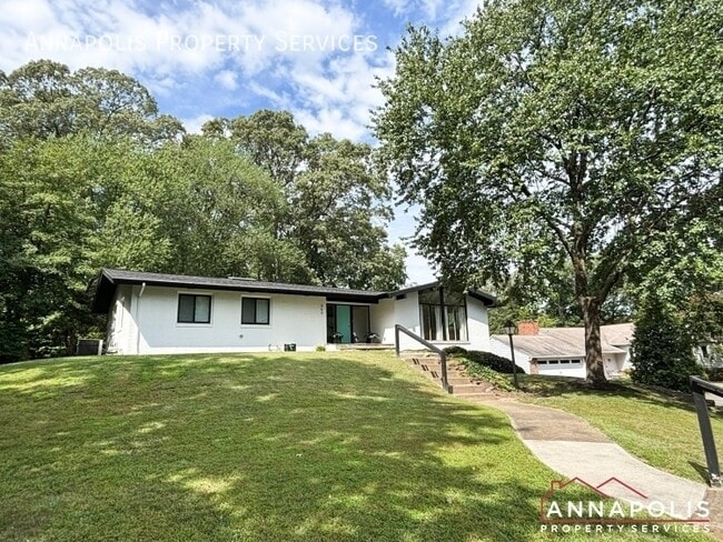 property at 364 Dun Robbin Dr