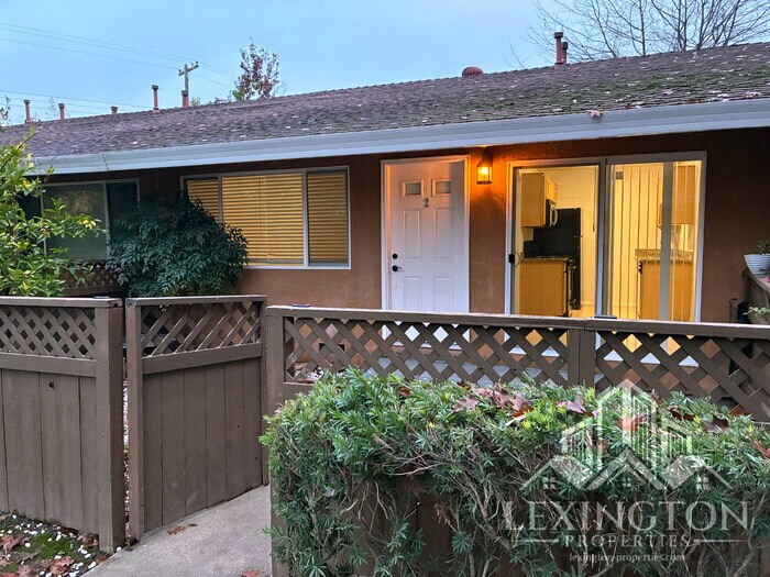 5020 Bremner Way in Sacramento, CA - Foto de edificio