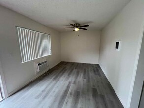 840-840 S Orange Ave in El Cajon, CA - Building Photo - Building Photo