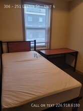 251-251 Lester St in Waterloo, ON - Building Photo - Building Photo