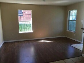 1504 E Mulkey St in Fort Worth, TX - Building Photo - Building Photo