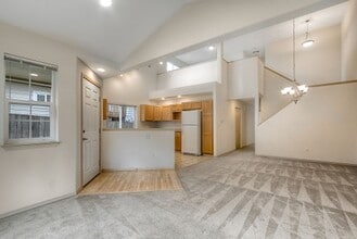 1007 SW 150th St in Burien, WA - Building Photo - Building Photo