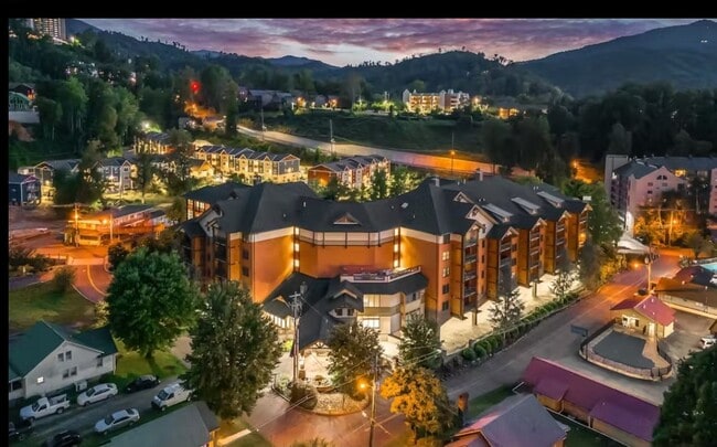 property at 215 Woliss Ln