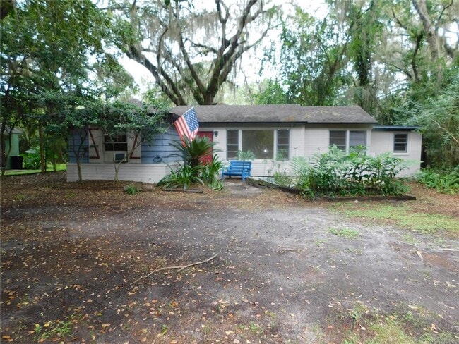 property at 820 NW 24th Ave
