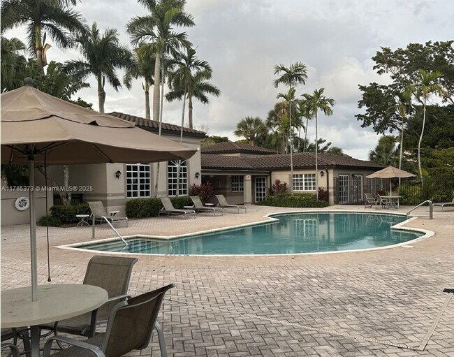 property at 9783 Nob Hill Ct