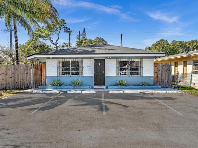 property at 1201 NW 5th Ave