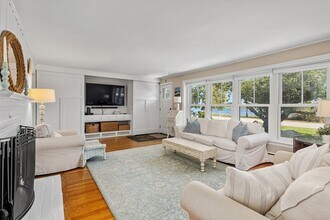 17 Musquashicut Ave in Scituate, MA - Building Photo - Building Photo
